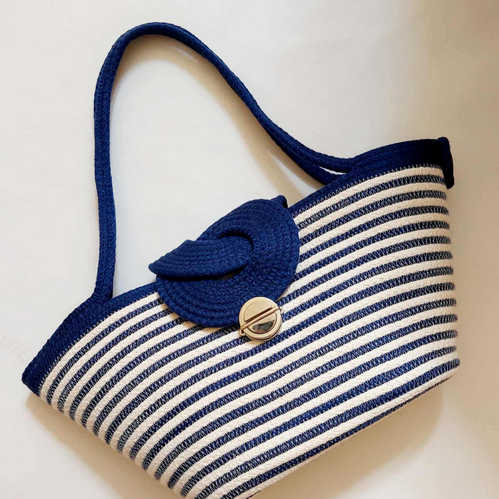 Sac Marin Alexandrie en corde de coton tressée bleu marine et blanc, cabas artisanal Niléa au style marin élégant.